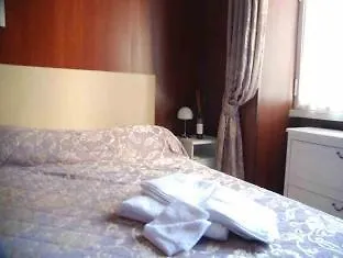 מלון Houspitality Flowers
